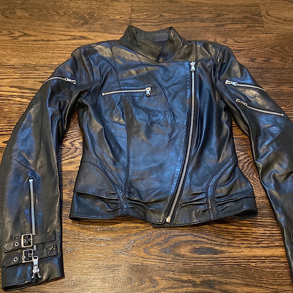 Beautiful Authentic Leather Jacket from Italy🇮🇹